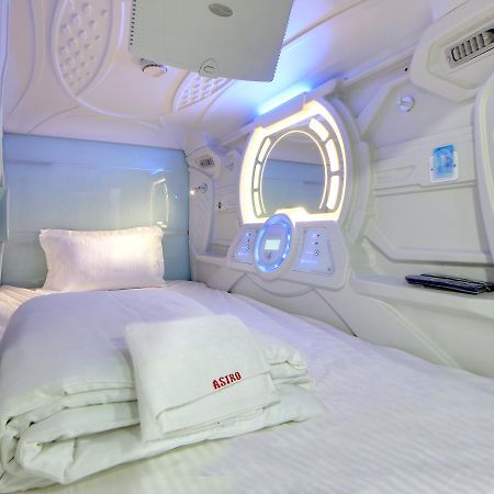 Hotel Astropods Airport, Mumbai. エクステリア 写真